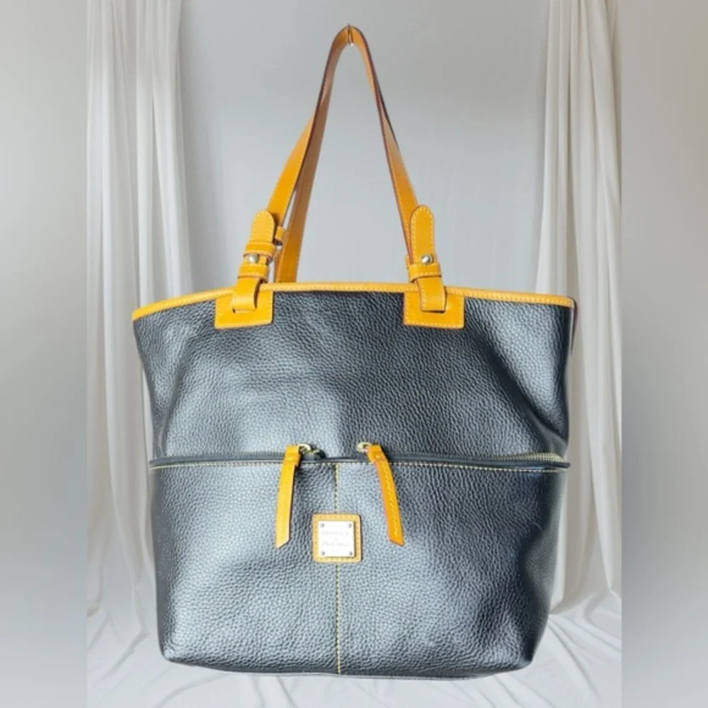 Vintage Black Dooney & Bourke Pebble Leather Tote - Picture 1 of 15